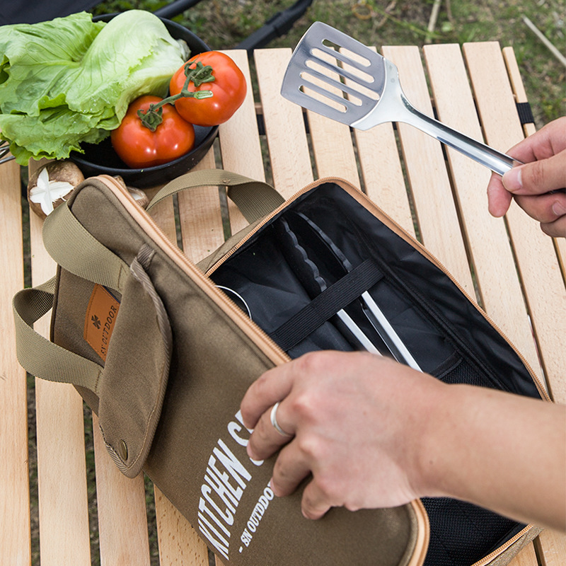 Set da Cucina da Campeggio 8 P - Camping Hiking Cooking recensione e prezzo